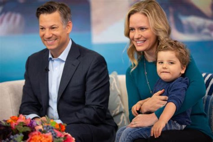 Is Richard Engel still married?