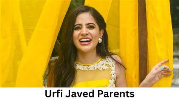 Who Are Urfi Javeds Parents? Urfi Javed Biography, Parents Name And More ·